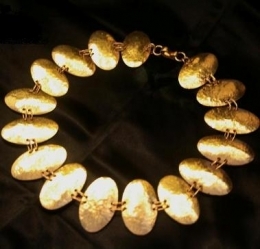  100603 Neckpiece 