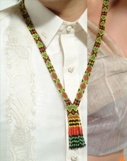  100279 Beaded necklace / Baliog 